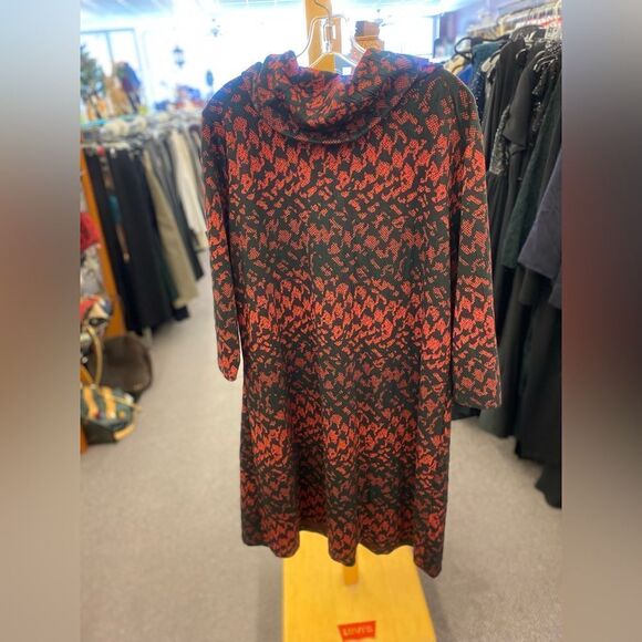 Renaur XLarge Black/Red Dress - Picture 2 of 5